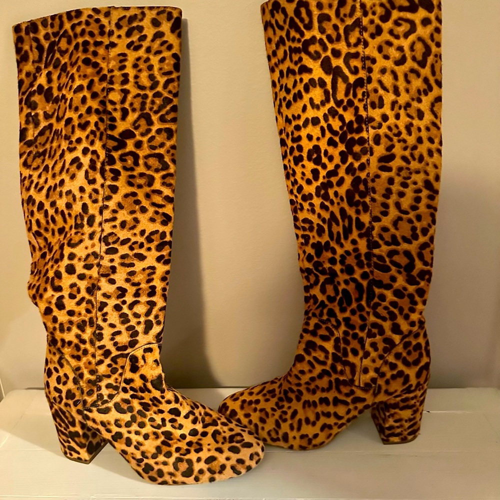 Gianni Bini Jellenia Tall Leopard Print Calf Hair Boots